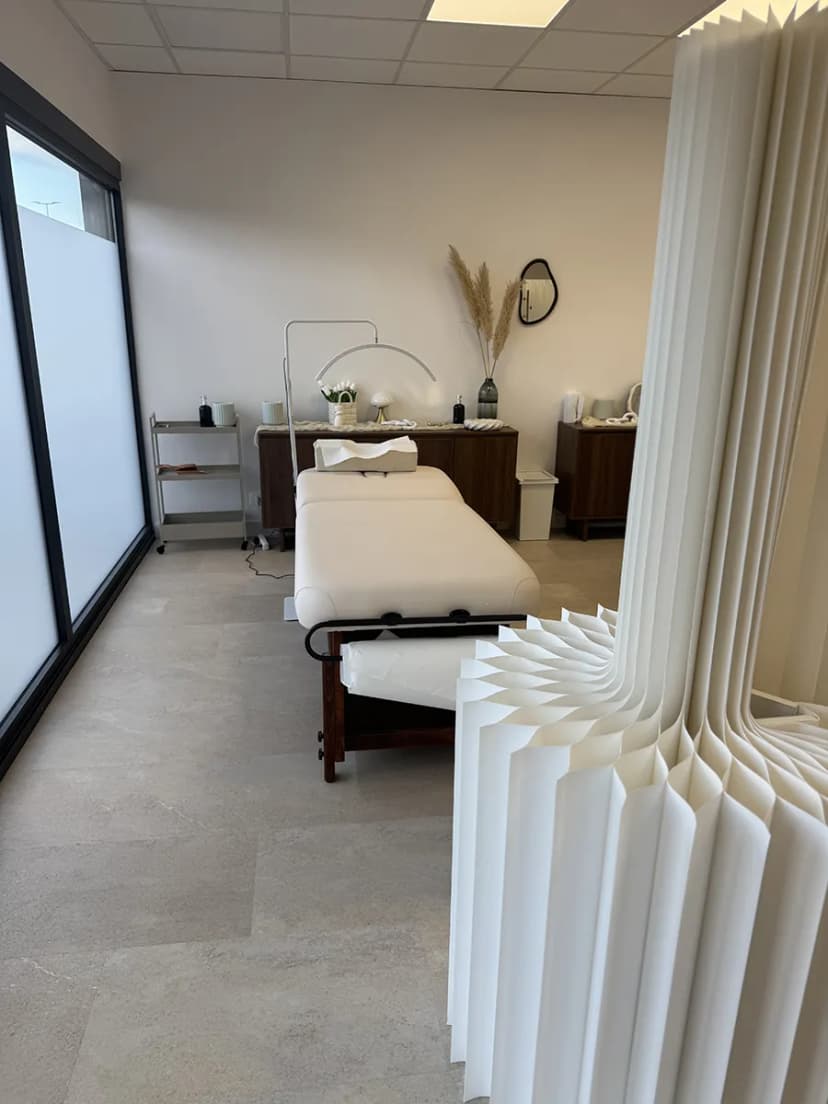 Cabine esthétique / bien-être — photo 2