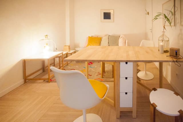 Holom — Cabine esthétique / bien-être · Bureau / cabinet