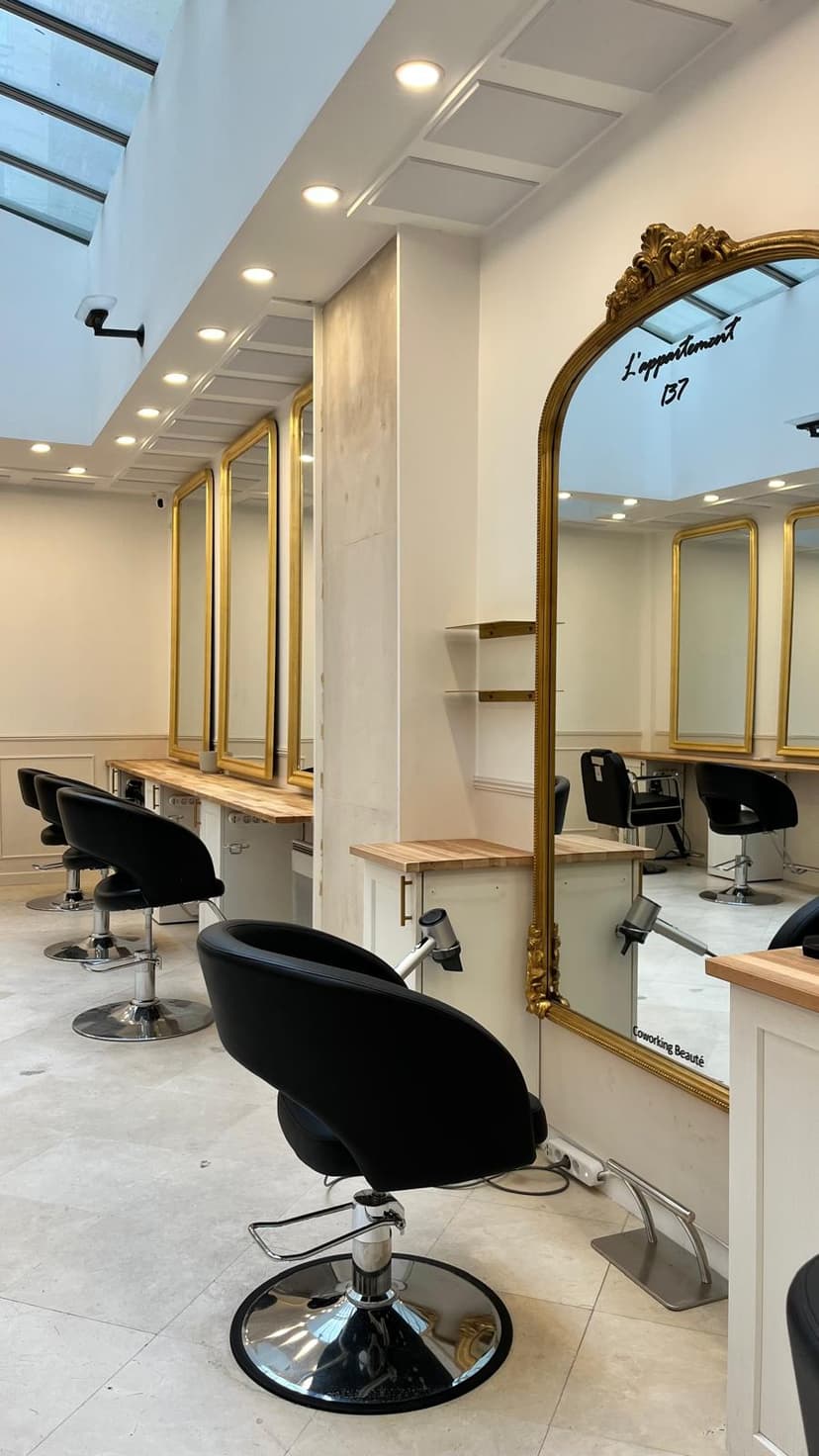 Fauteuil de coiffure — photo 2