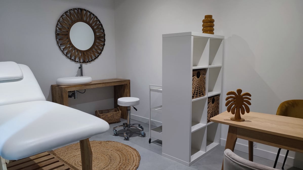 Cabine esthétique / bien-être — photo 1