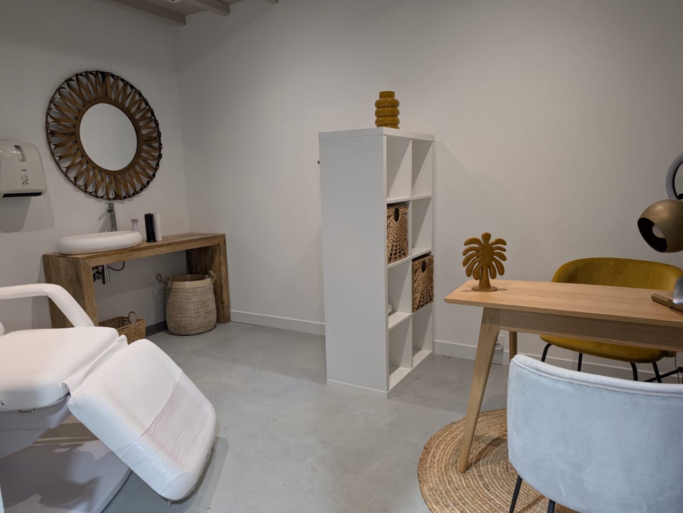 Cabine esthétique / bien-être — photo 2
